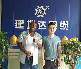 來(lái)自津巴布韋客戶(hù)對(duì)太陽(yáng)能光伏電纜的一致贊譽(yù)