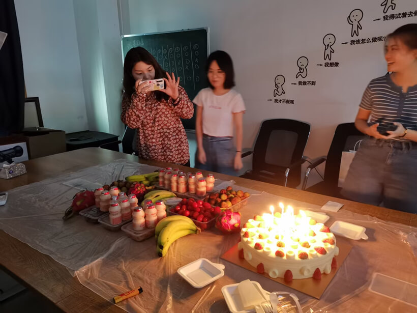 建圳達(dá)電纜公司-員工生日Party